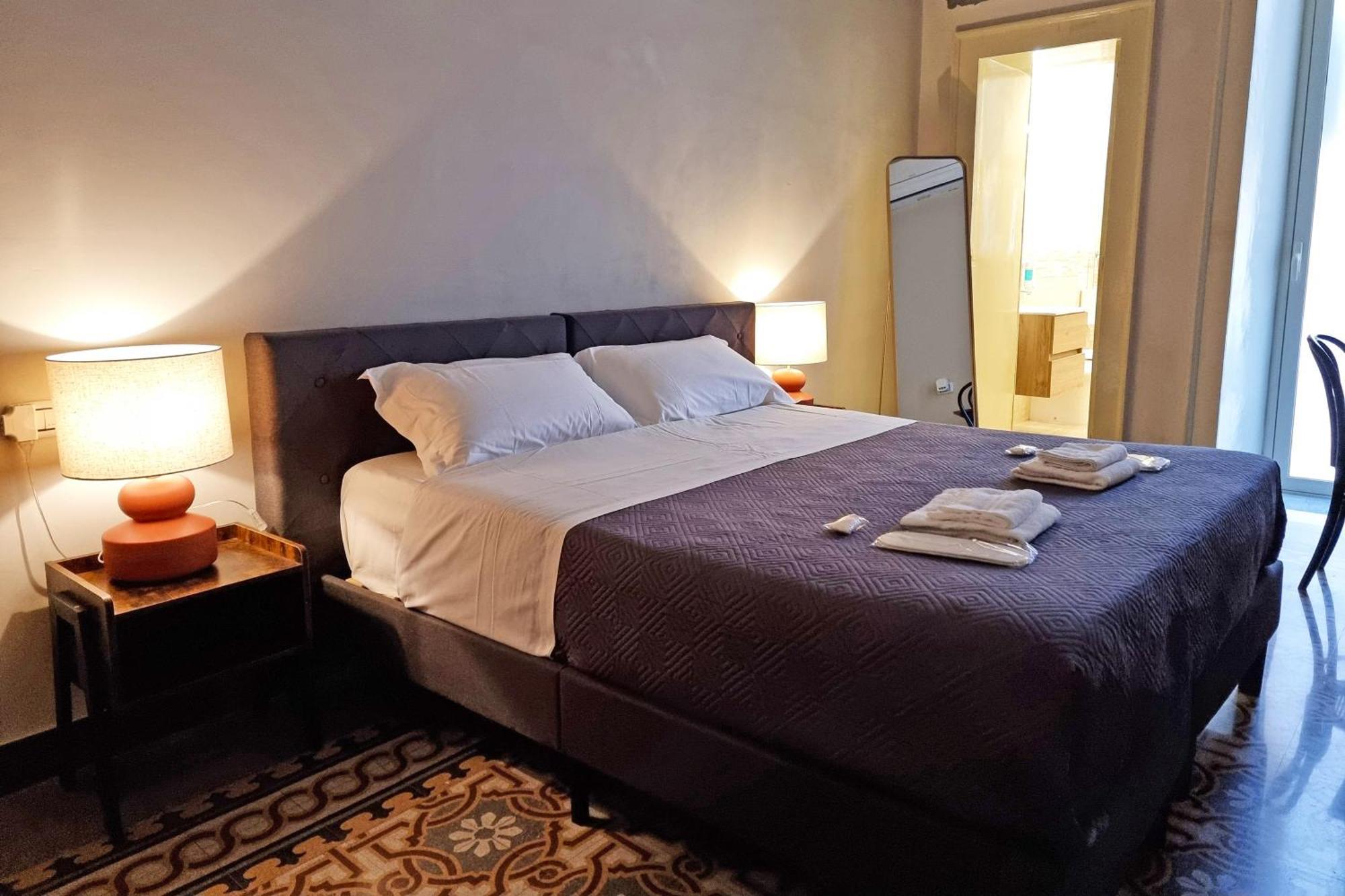 Borgo Antico Rooms メッシーナ エクステリア 写真